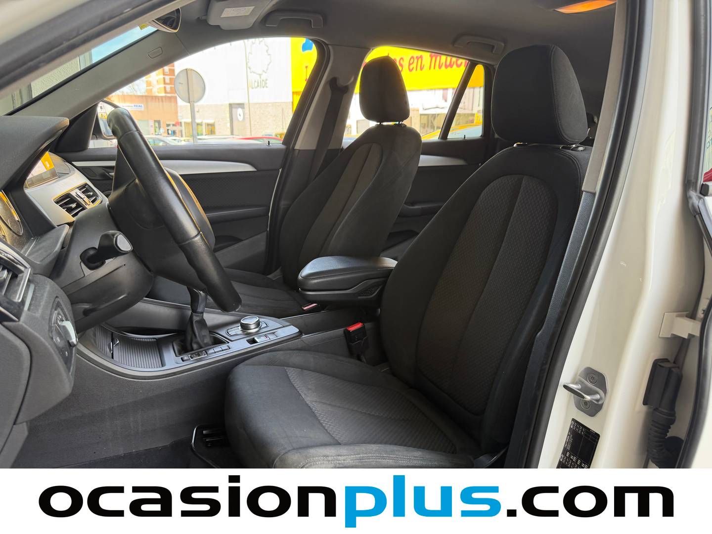 Foto asientos delanteros BMW X1 BMW X1 sDrive18d (150 CV)
