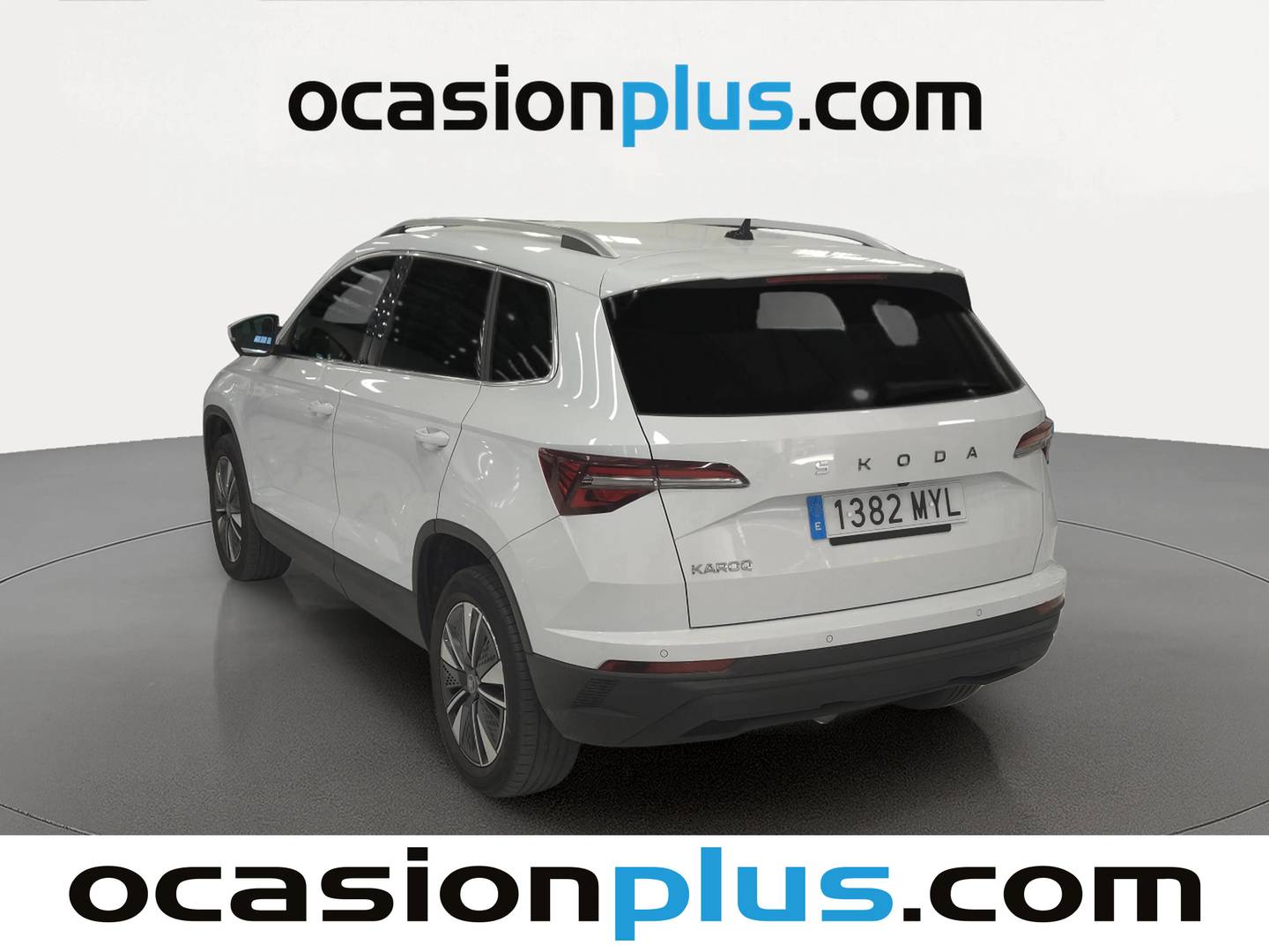 Foto trasera Skoda Karoq Skoda Karoq 1.0 TSI Selection (116 CV) izquierda