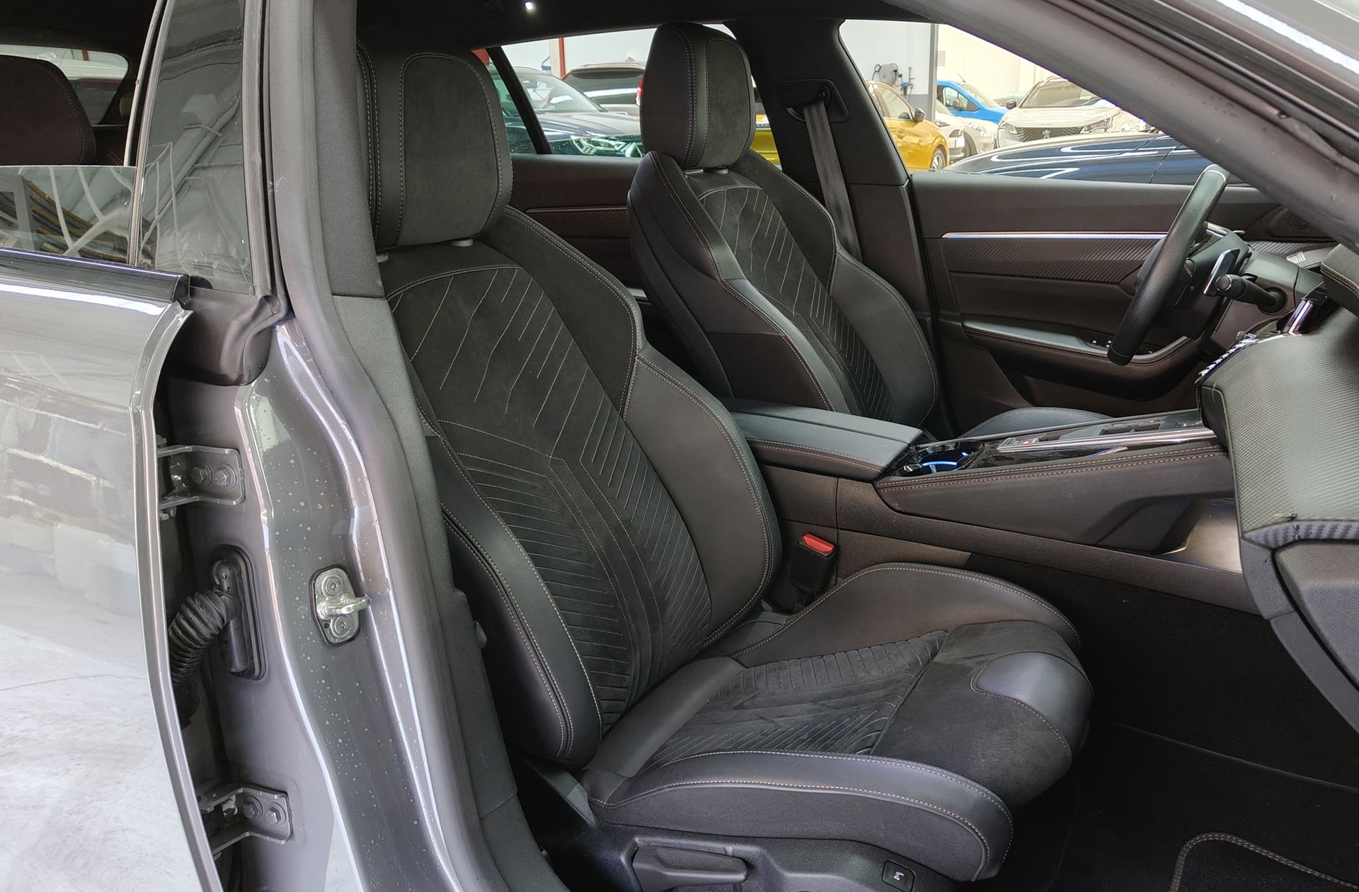 Peugeot 508 SW BlueHDi 130 GT EAT8 - foto 24