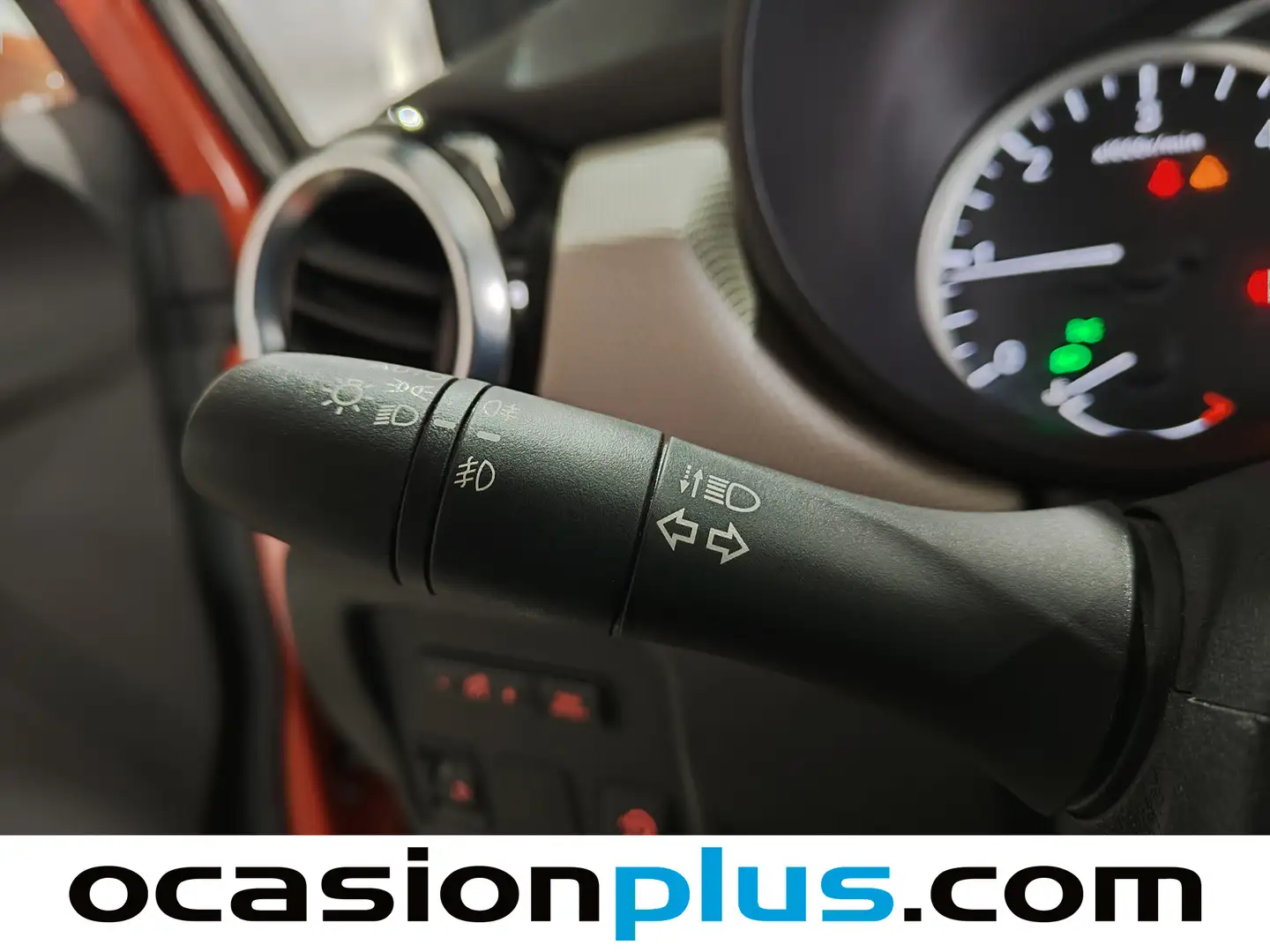 Foto Nissan Micra Nissan Micra 1.5 dCi S&S Tekna (90 CV)