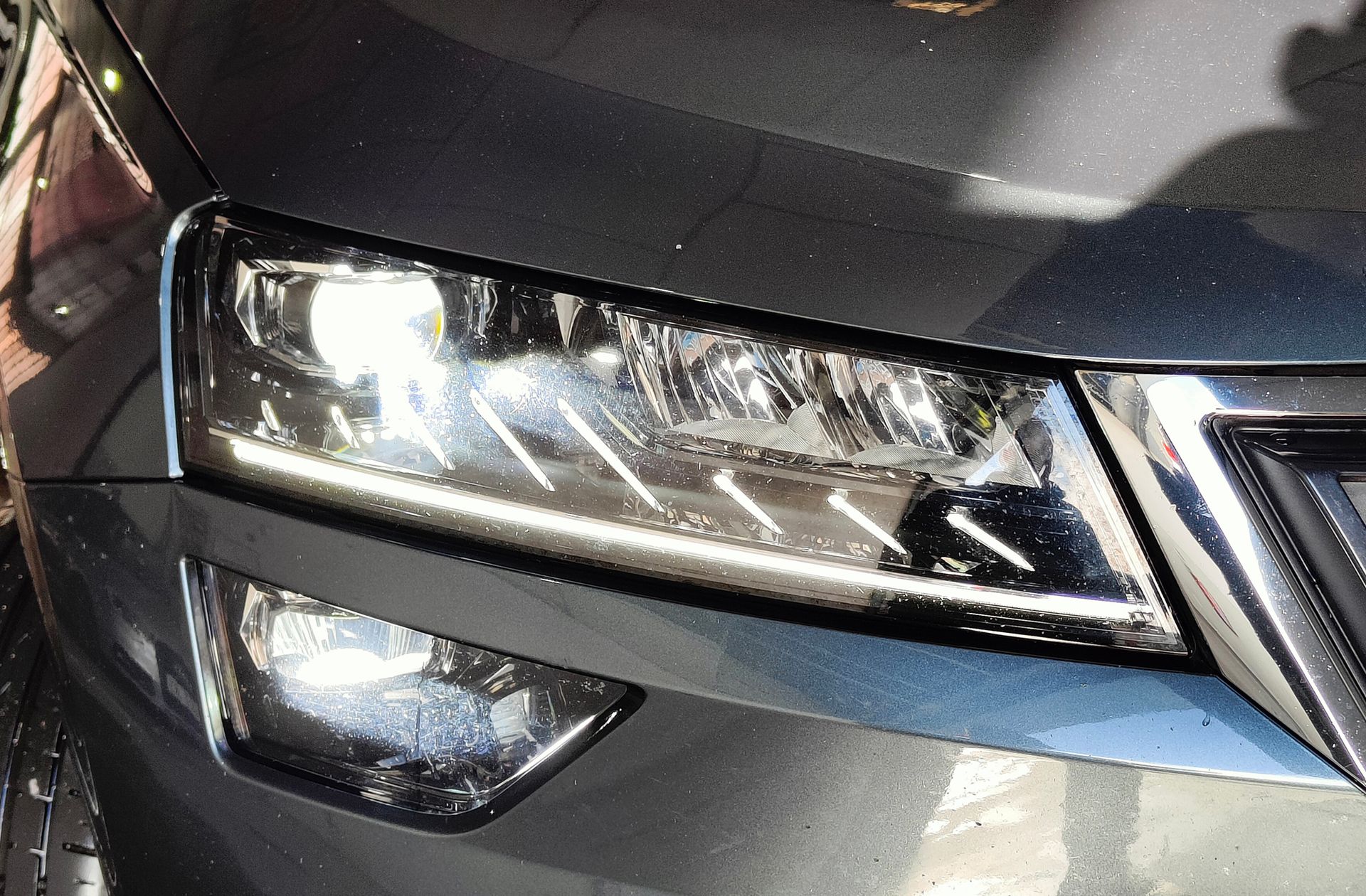 Škoda Karoq 1.6 TDI Ambition - foto 16