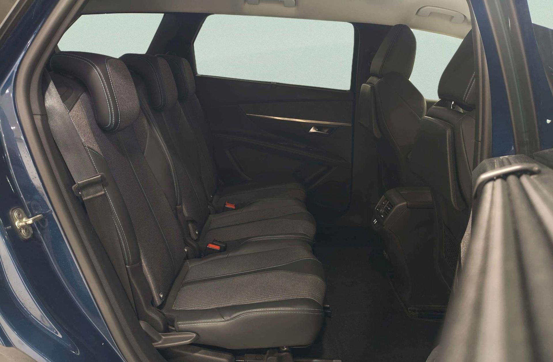 Peugeot 5008 PureTech 130 Allure Pack 7 plazas - foto 19