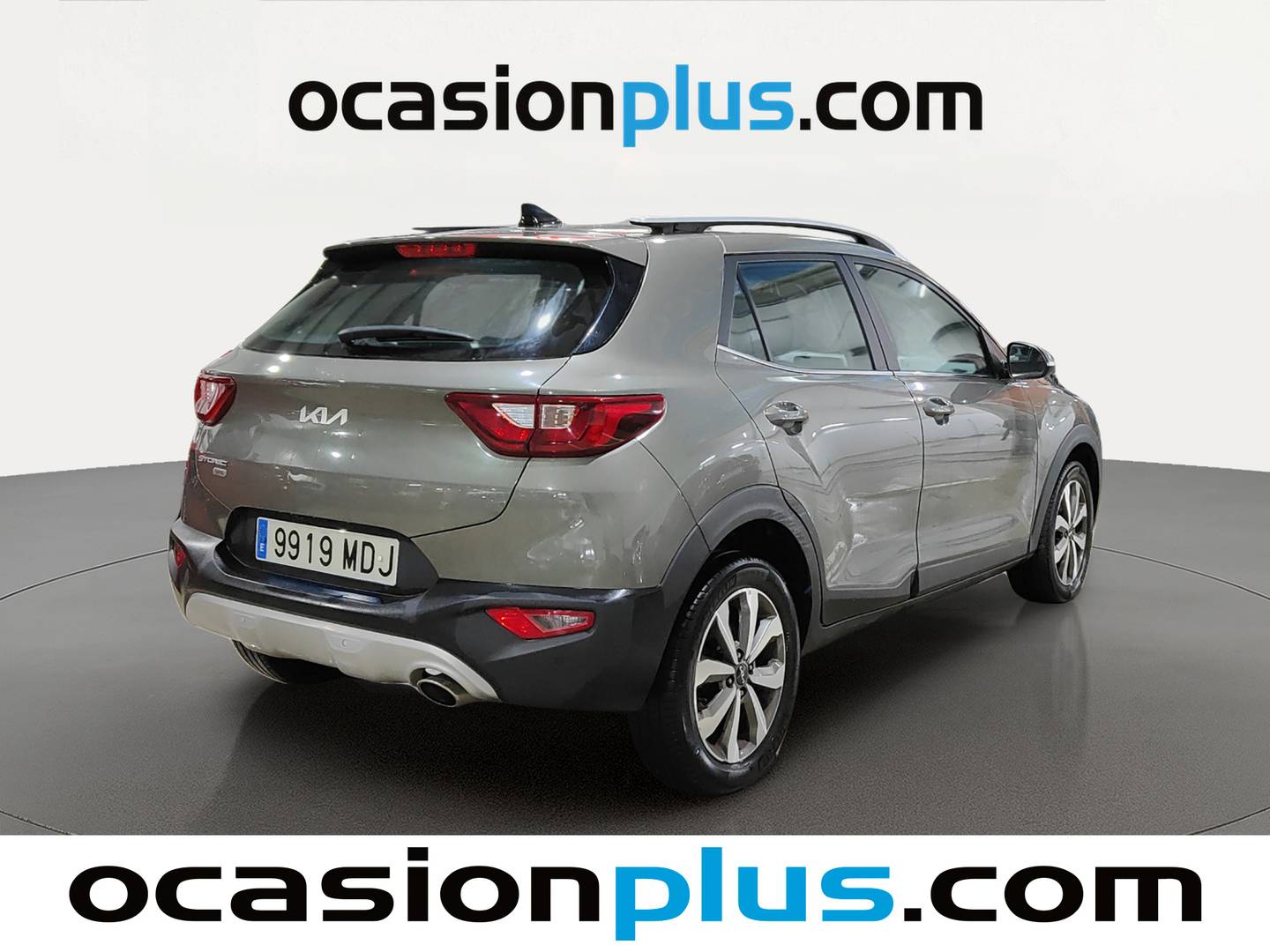 Foto trasera KIA Stonic Kia Stonic 1.0 T-GDi MHEV Drive iMT (120 CV) izquierda