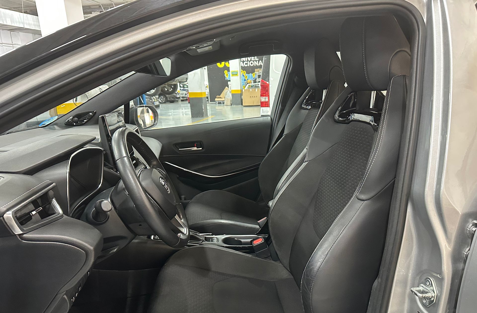 Toyota Corolla 140H Style Edition - foto 11