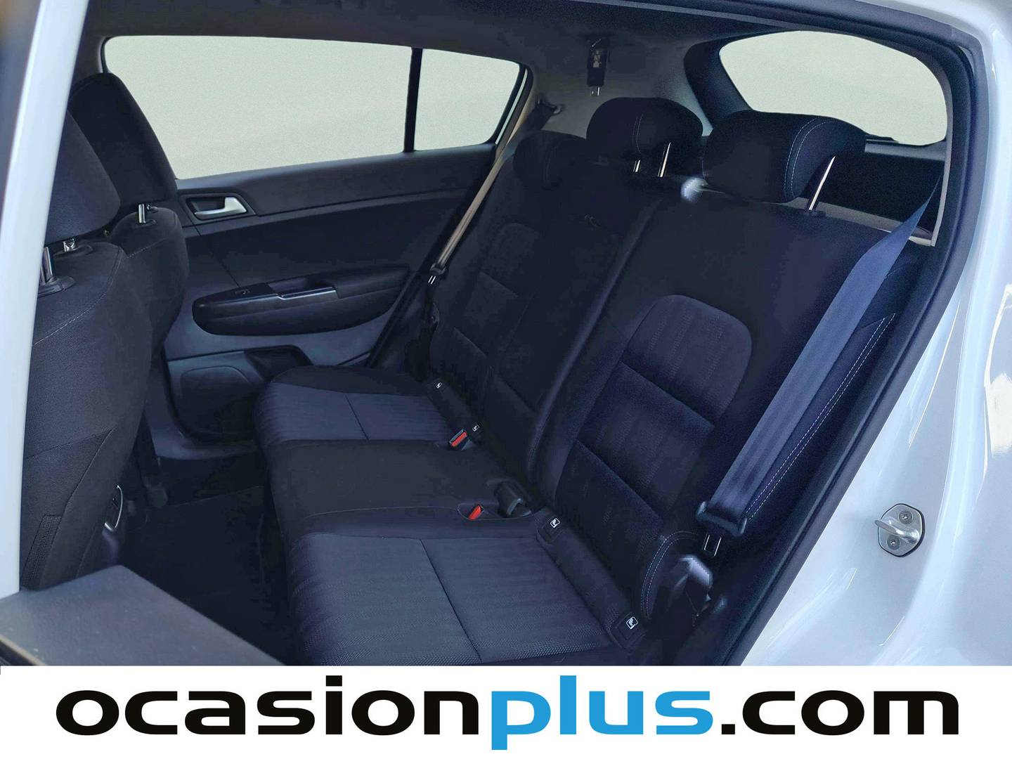 Foto asientos traseros KIA Sportage KIA Sportage 1.6 CRDi Business 4x2 DCT (136 CV)