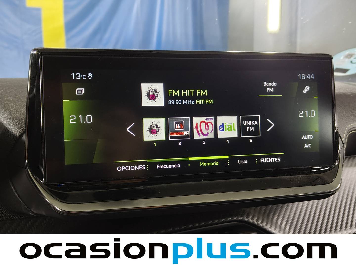 Foto Peugeot 208 Peugeot 208 BlueHDi 100 GT (100 CV)