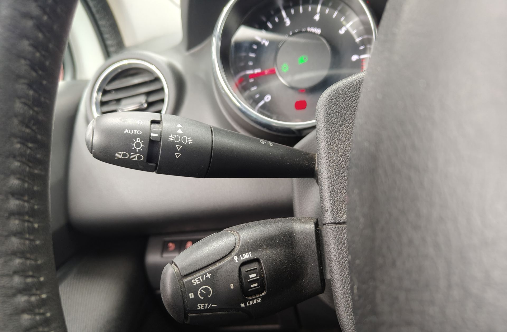 Peugeot 3008 1.2 PureTech Style - foto 23