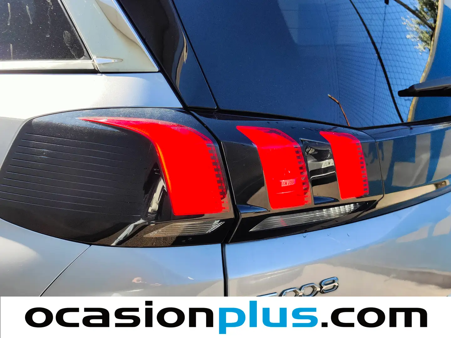 Foto Peugeot 5008 Peugeot 5008 PureTech 130 S&S Allure EAT8 (130 CV)