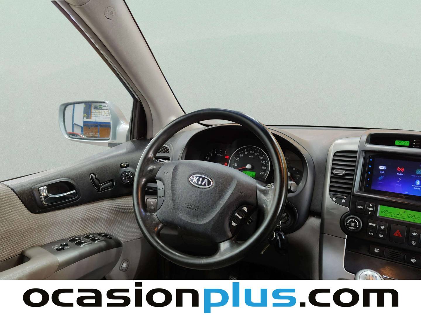 Extras y acabados del KIA Carnival Kia Carnival 2.9 CRDi VGT EX (185 CV)