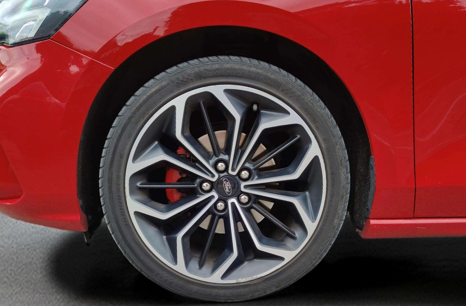 Ford Focus 1.5 EcoBoost ST-Line - foto 34