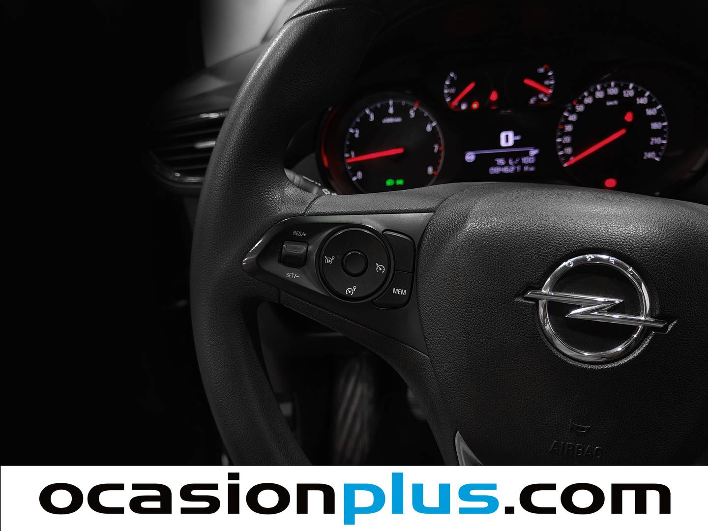 Equipamiento del Opel Crossland Opel Crossland 1.2 Crossland (83 CV)