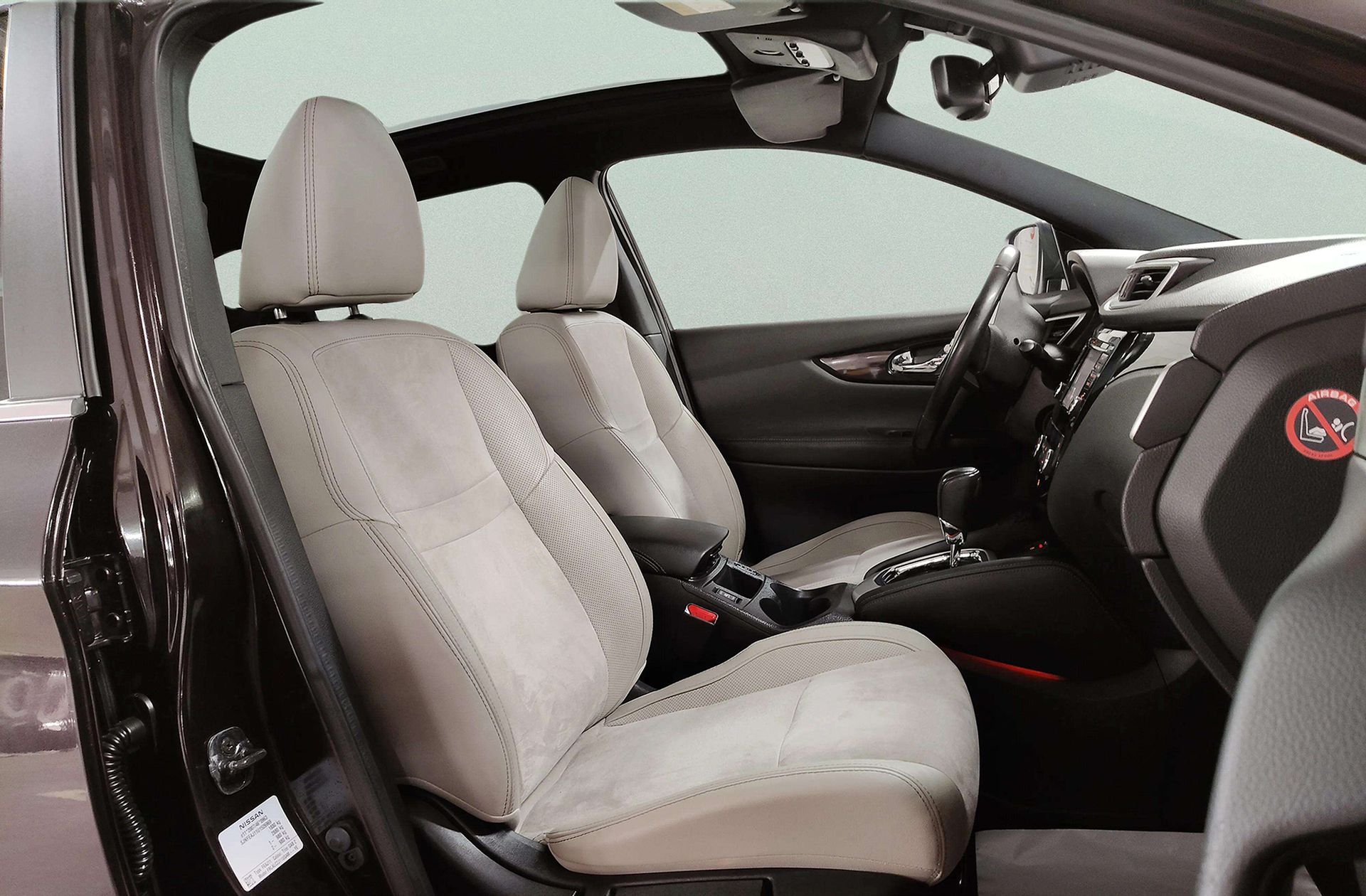 Nissan Qashqai DIG-T 115 Tekna 4x2 Xtronic - foto 19