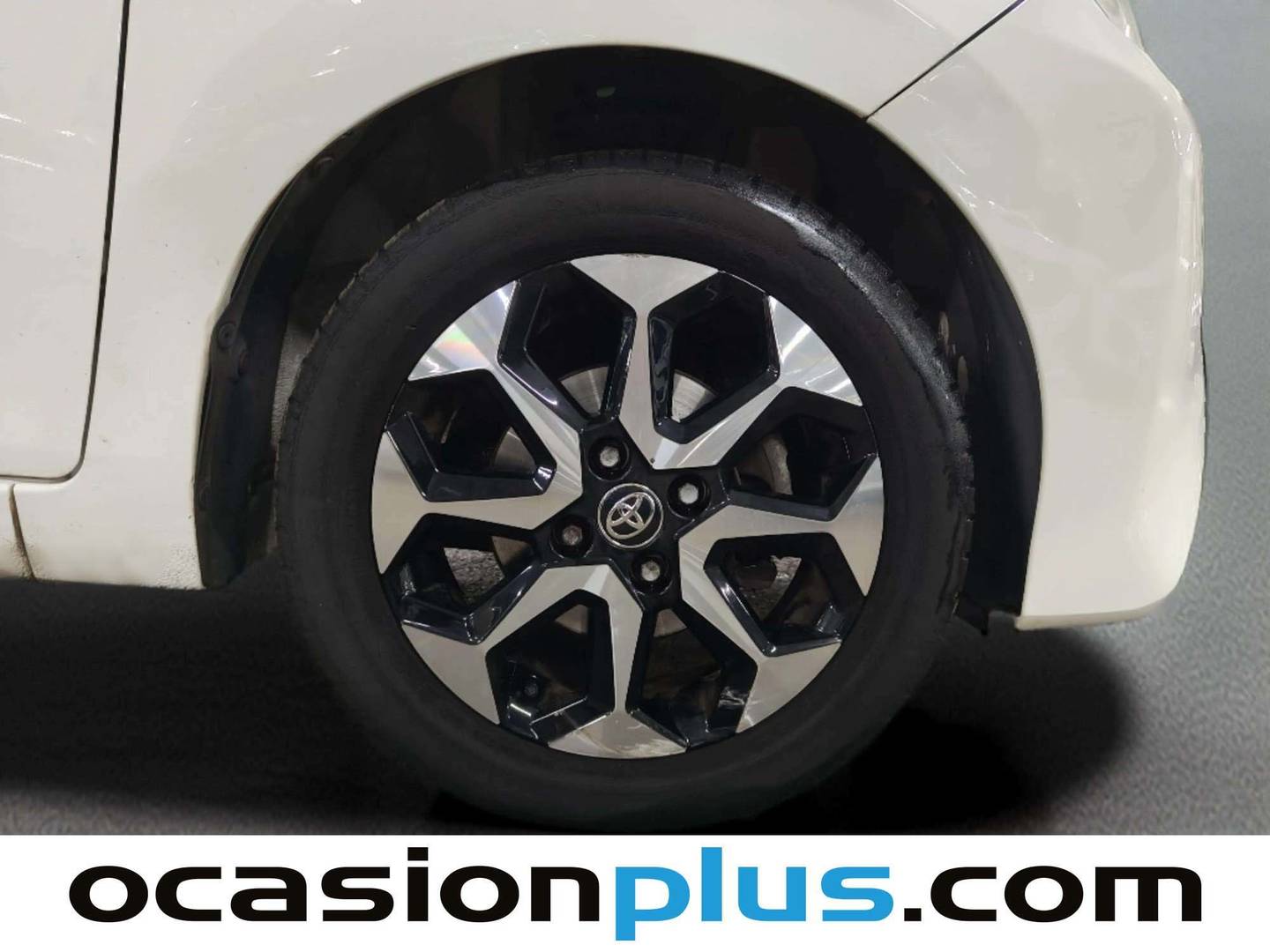 Toyota Aygo Toyota Aygo 1.0 70 x-play (72 CV) barato