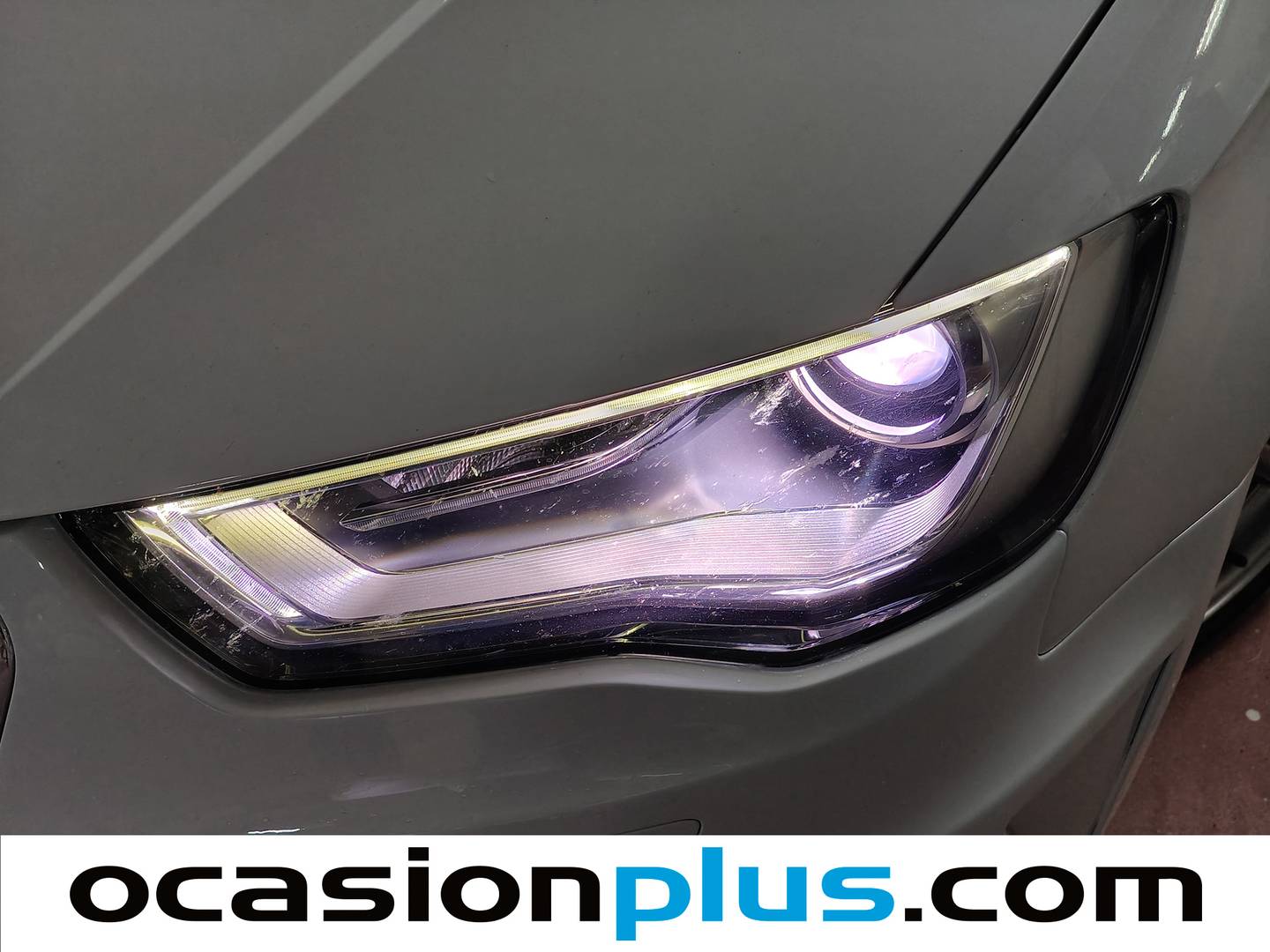 Vista trasera derecha