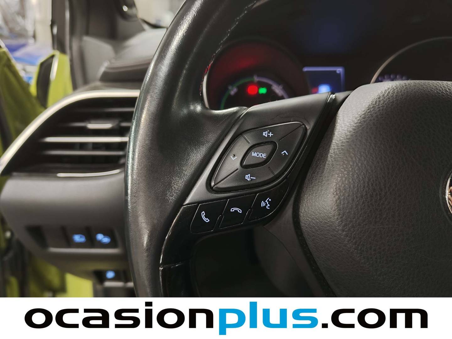 Foto Toyota C-HR Toyota C-HR 1.8 125H Limited Edition 90 kW (122 CV)