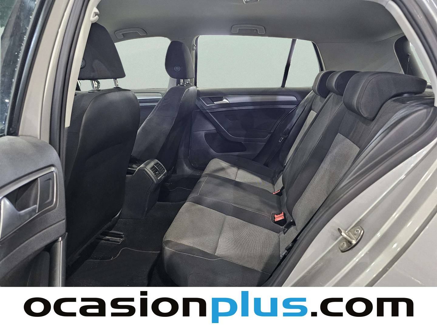 Foto asientos traseros Volkswagen Golf Volkswagen Golf Edition 1.2 TSI BMT (105 CV)