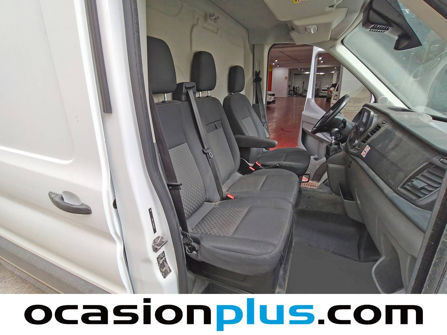 Ford Transit Ford Transit 350 L3H2 Trend (130 CV) de segunda mano