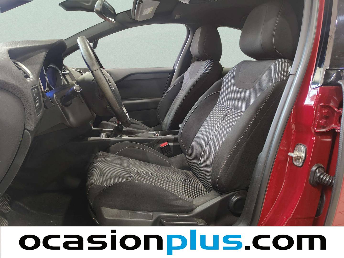 Foto asientos delanteros DS DS 4 DS DS4 1.6 BlueHDi Desire (99 CV)