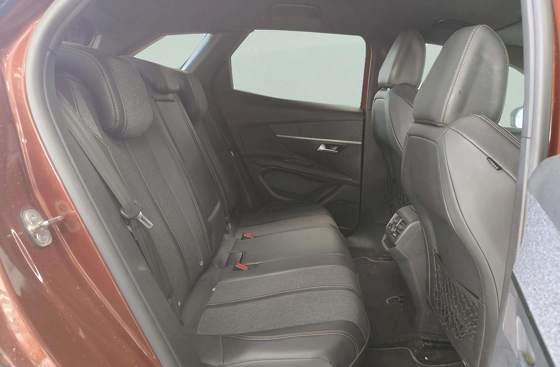 Peugeot 3008 BlueHDi 130 GT Line - foto 18