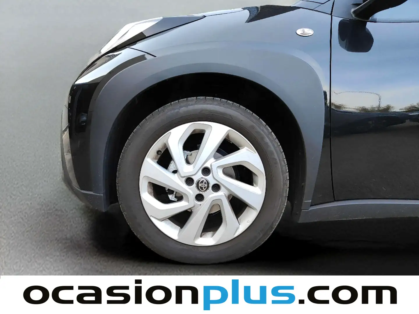 Foto Toyota Aygo X Cross Toyota Aygo X Cross 1.0 VVT-I Play (72 CV)