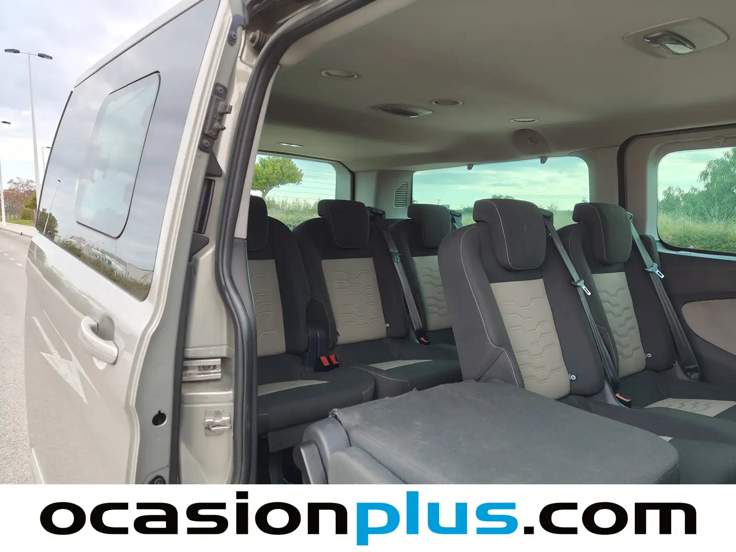 Foto Ford Tourneo Custom Ford Tourneo Custom 2.2 TDCI 300 Titanium L2 (155 CV) 8 PLAZAS