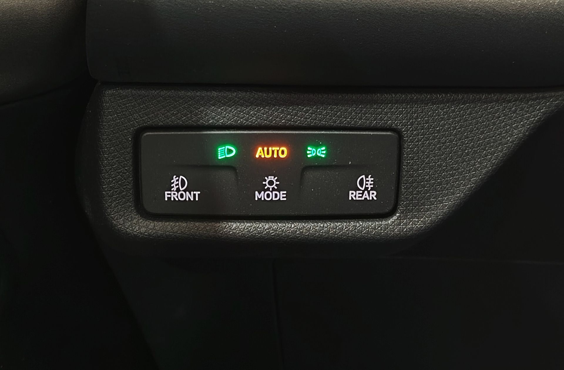 Cupra Terramar 1.5 eTSI DSG - foto 13