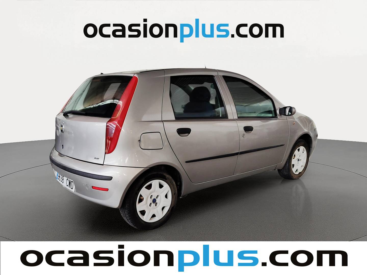 Foto trasera Fiat Punto Fiat Punto 1.4 16v Dynamic  (95 CV) izquierda