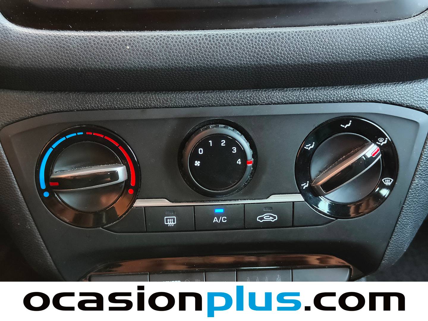 Hyundai i20 Hyundai i20 1.2 MPI Essence LE (75 CV) al mejor precio
