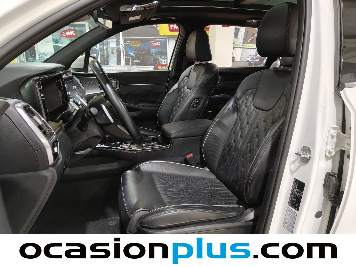 Foto asientos delanteros KIA Sorento KIA Sorento 2.2 CRDi Emotion DCT 4x4 (Pack Luxury) (200 CV) 7 Plazas