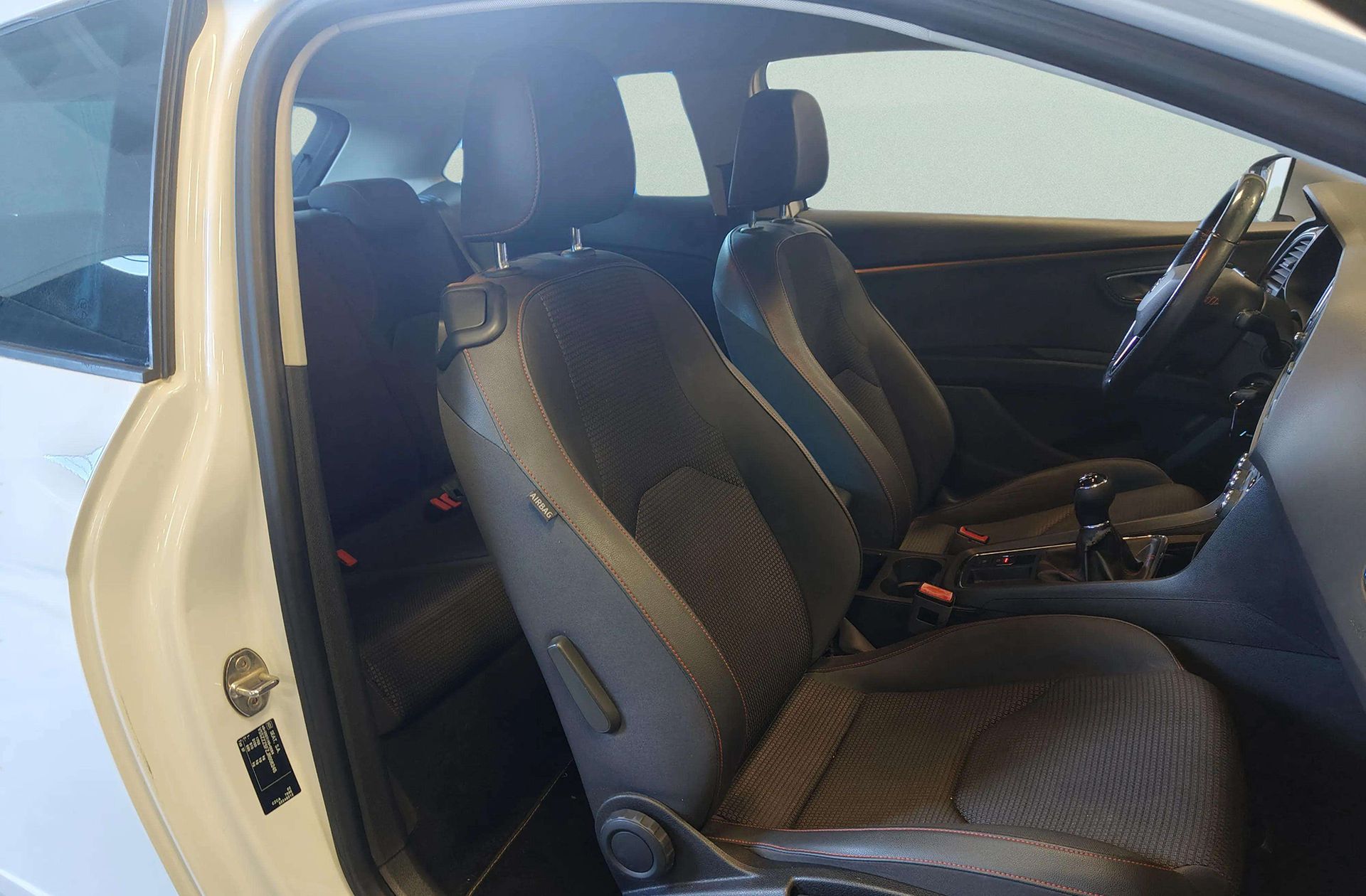 SEAT León 1.4 TSI FR Plus - foto 18