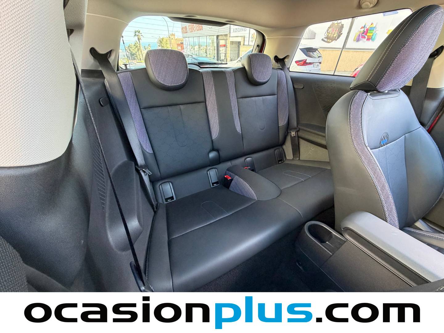 Foto Mini COOPER MINI MINI 3 Puertas Cooper C (156 CV)