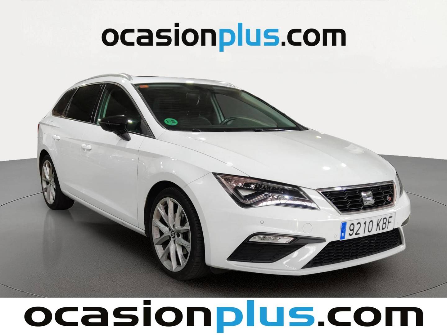 Foto delantera Seat León Seat León ST 1.4 TSI ACT S&S FR Plus (150 CV) derecha