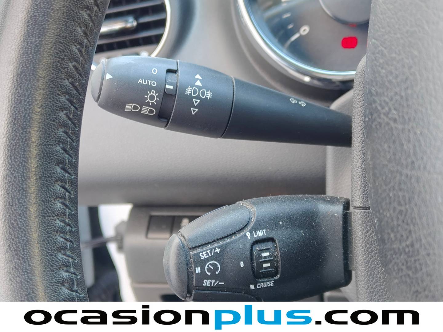 Peugeot 3008 Peugeot 3008 1.2 PureTech S&S Allure (130 CV) seminuevo