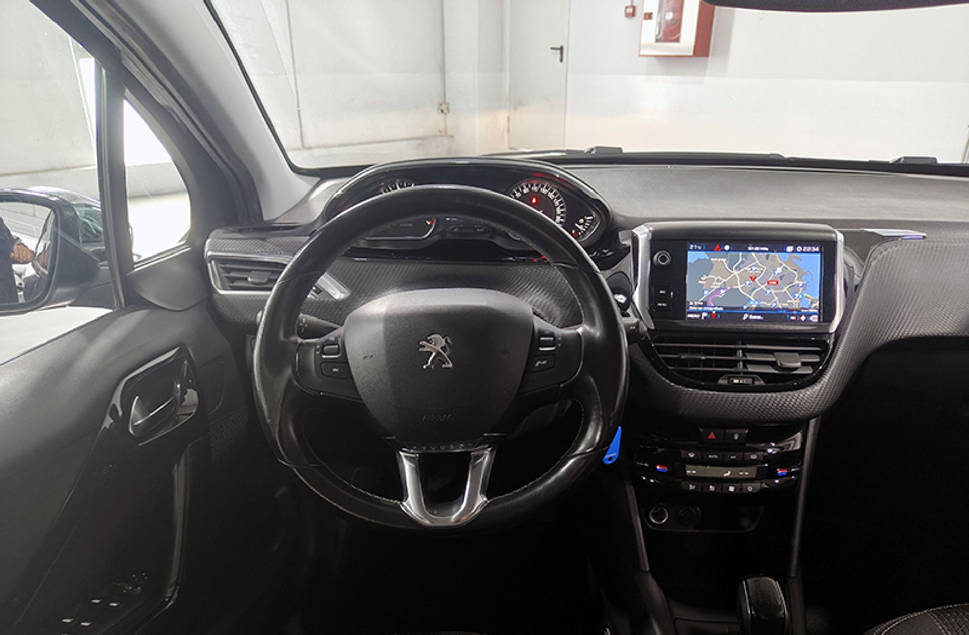 Peugeot 208 1.2L PureTech Allure - foto 19