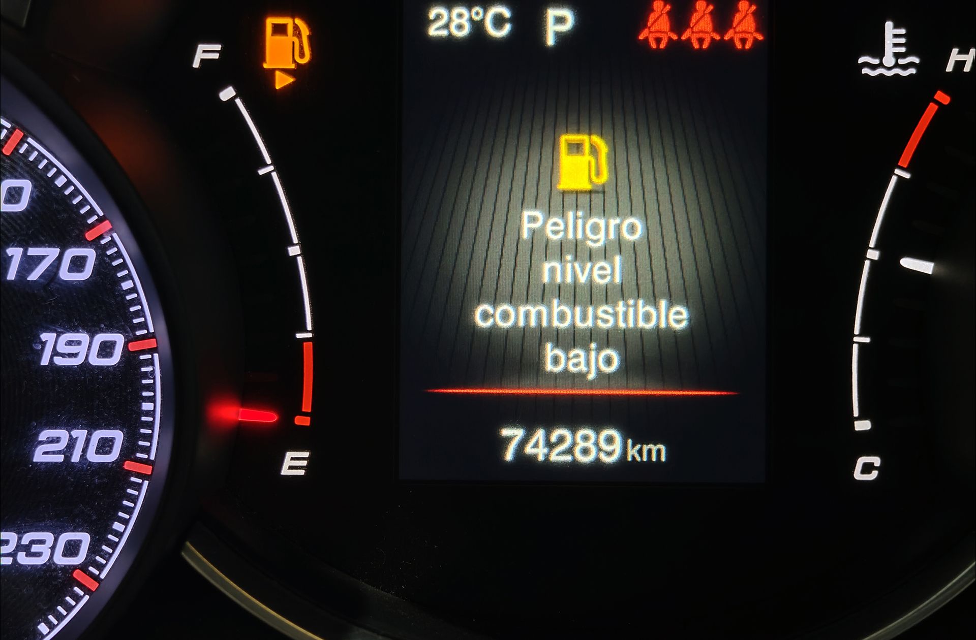 Fiat 500X 1.3 Firefly T4 Dolcevita Sport DCT - foto 6