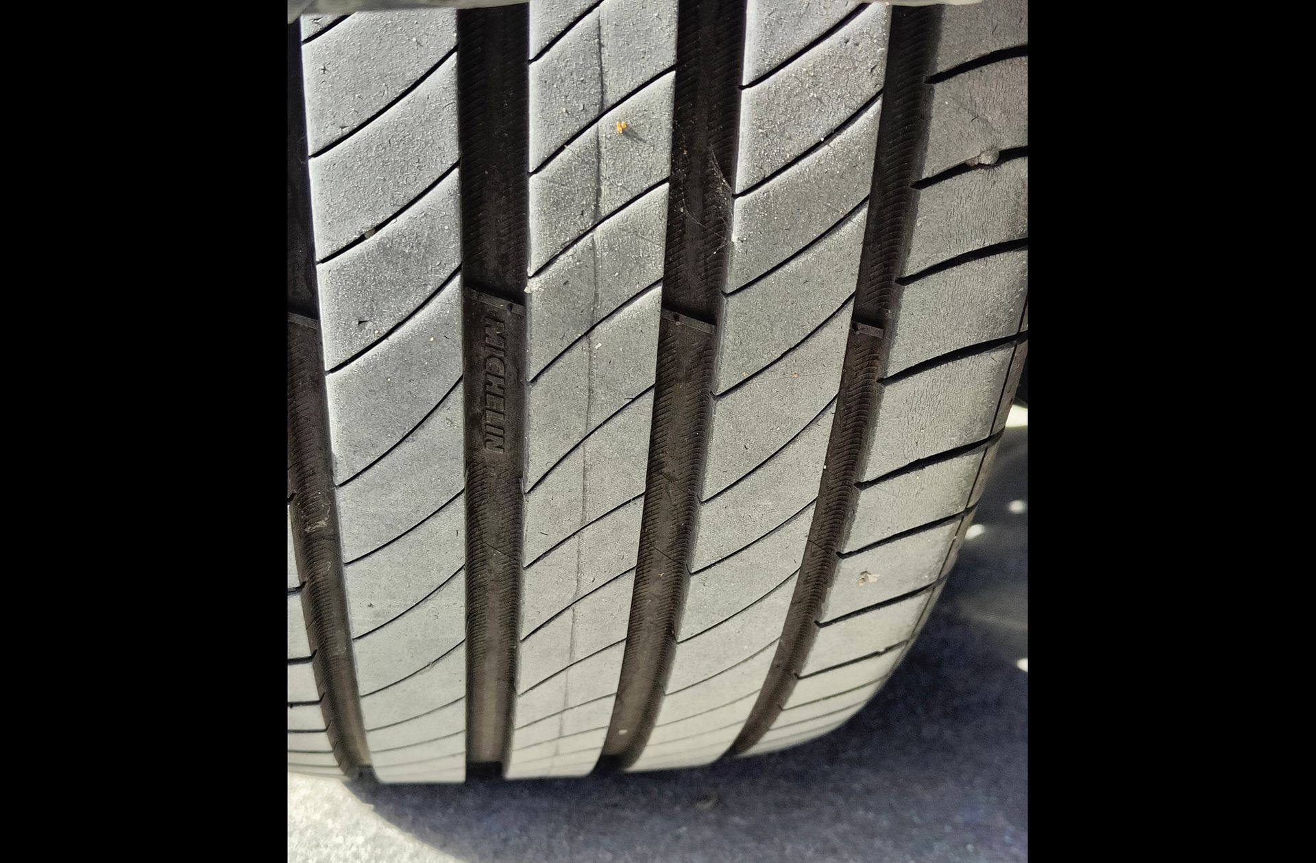Peugeot 208 PureTech 130 GT Line EAT8 - foto 42
