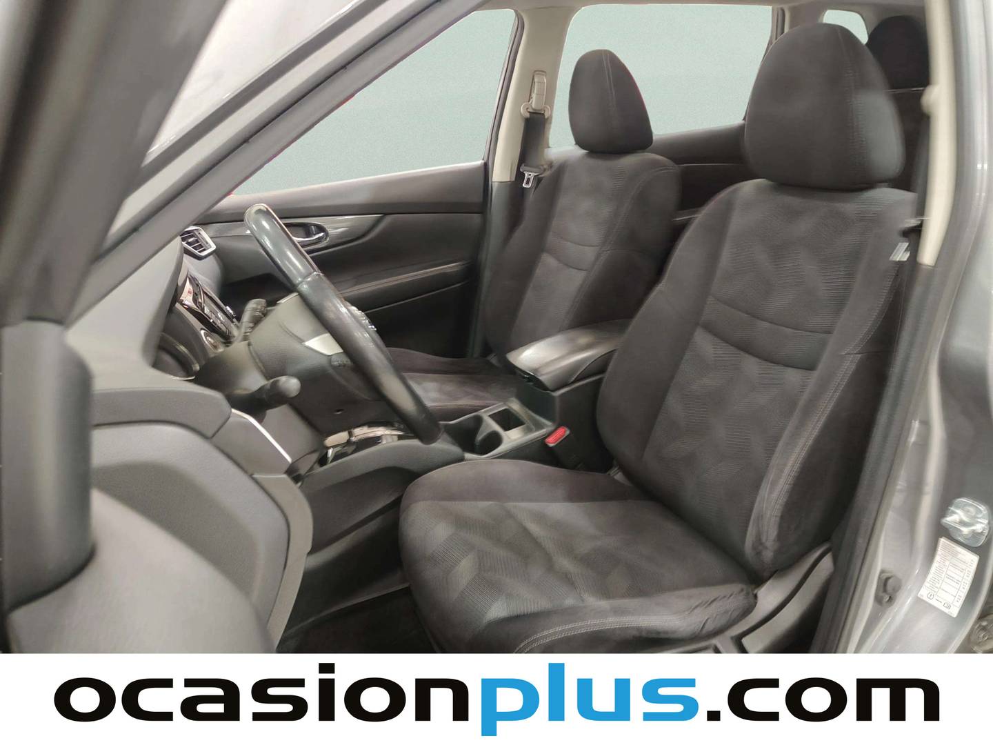 Foto asientos delanteros Nissan X-TRAIL Nissan X-Trail 1.6 dCi 360 XTronic 7 plazas (130 CV)