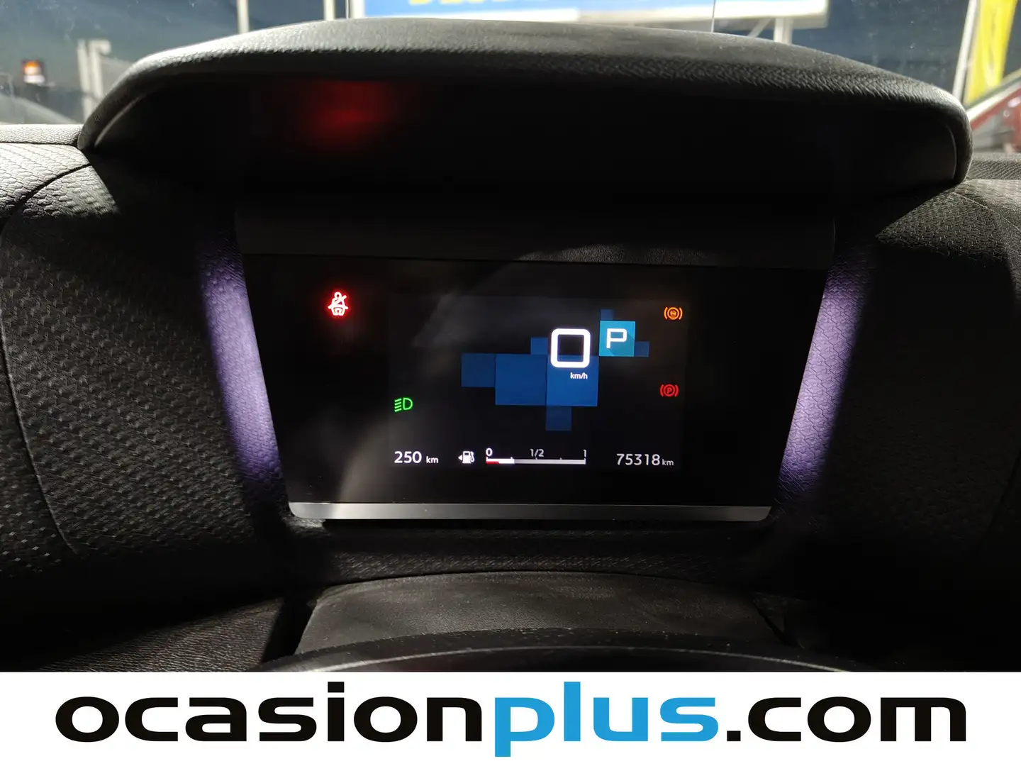 Foto Citroën C4 Citroen C4 BlueHDi 130 S&S Feel Pack EAT8 (130 CV)