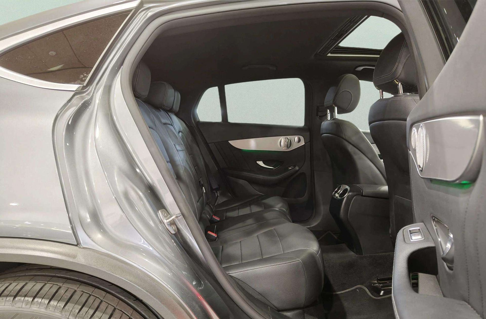 Mercedes-Benz GLC 300 d 4Matic Pack AMG - foto 19