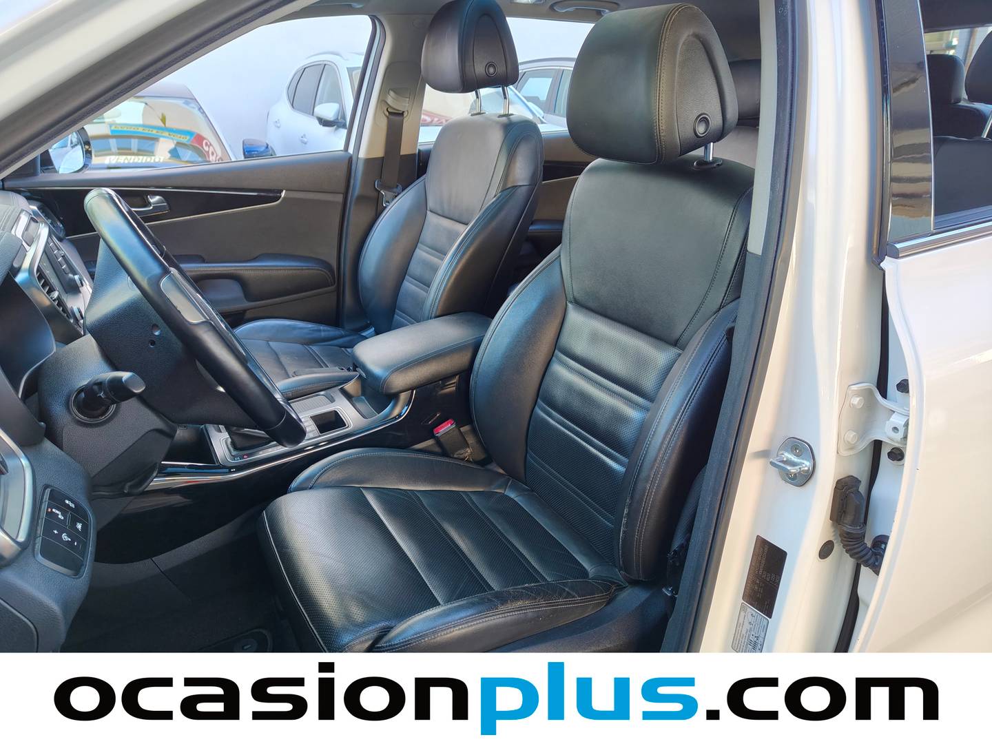 Foto asientos delanteros KIA Sorento KIA Sorento 2.2 CRDi Drive 4x4 Auto (200 CV) 7 Plazas