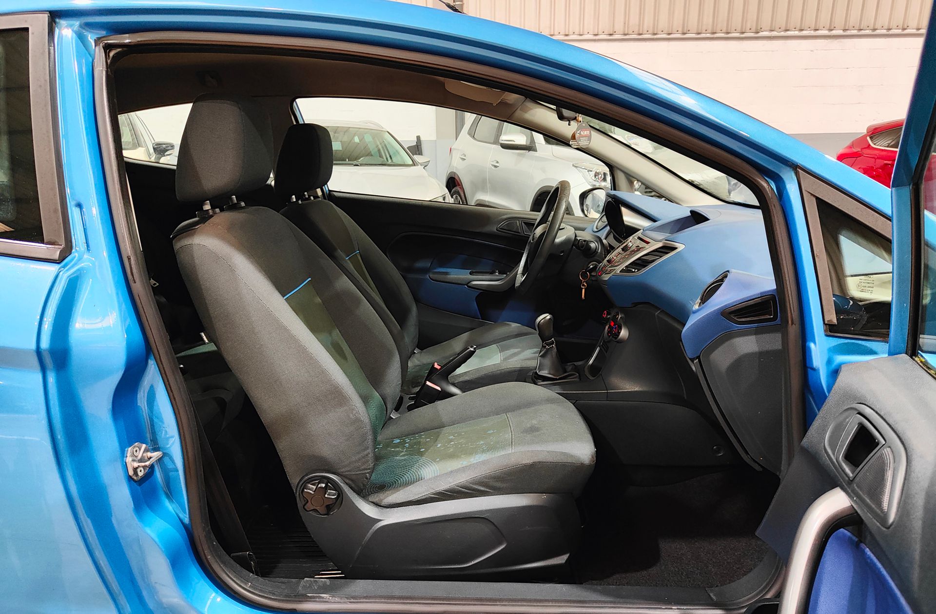 Ford Fiesta 1.4 TDCi Trend - foto 15