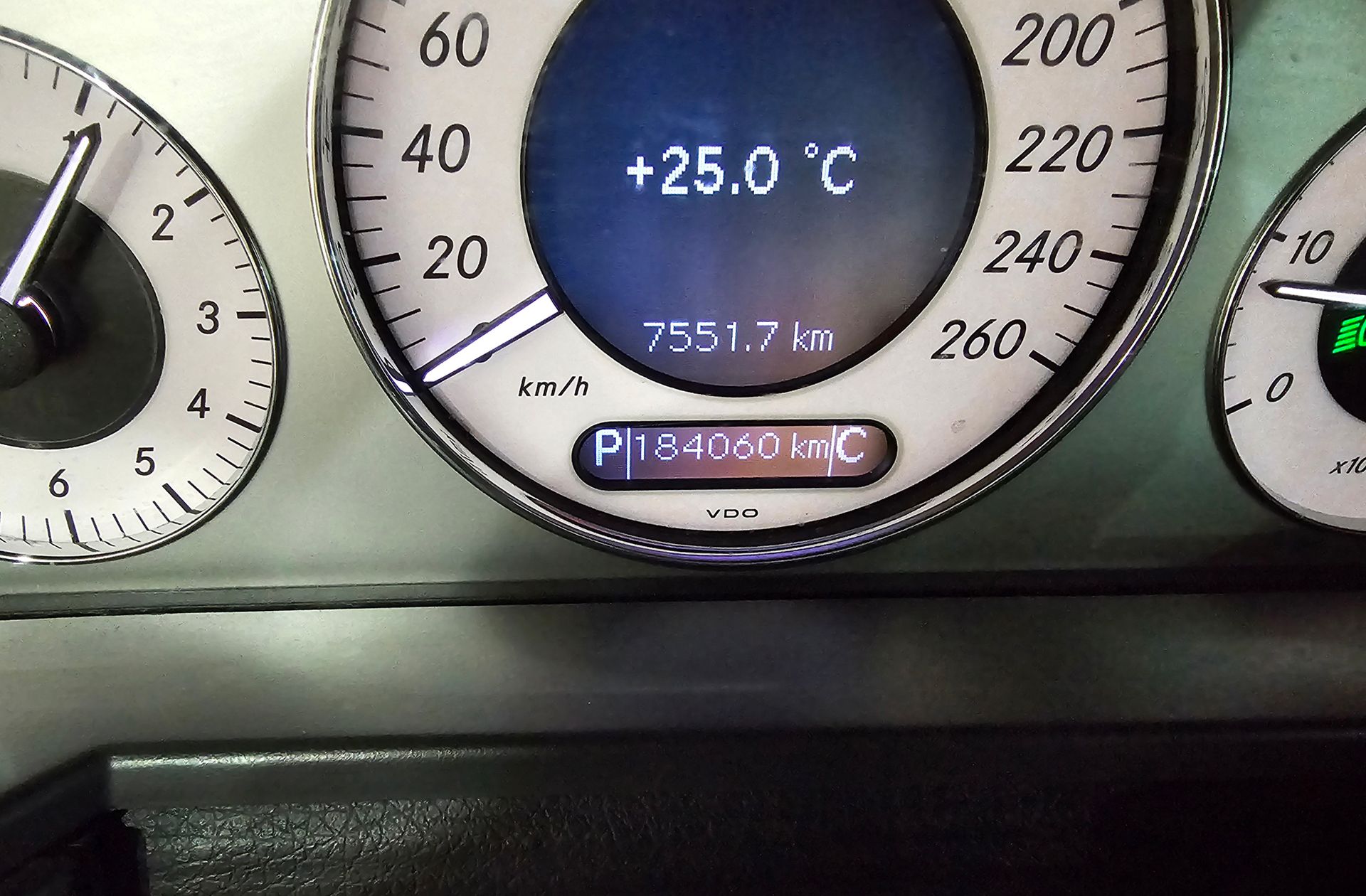 Mercedes-Benz Clase E E220 CDI Elegance - foto 8