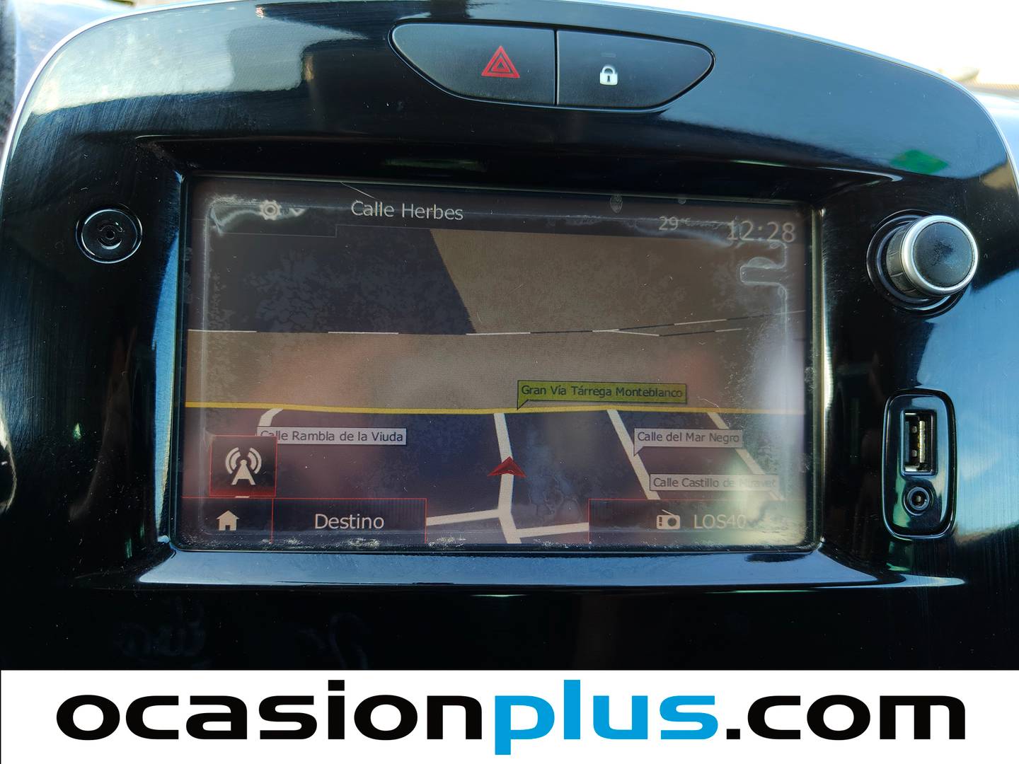 Extras y acabados del Renault Clio Renault Clio Limited 1.2 16v (75 CV)