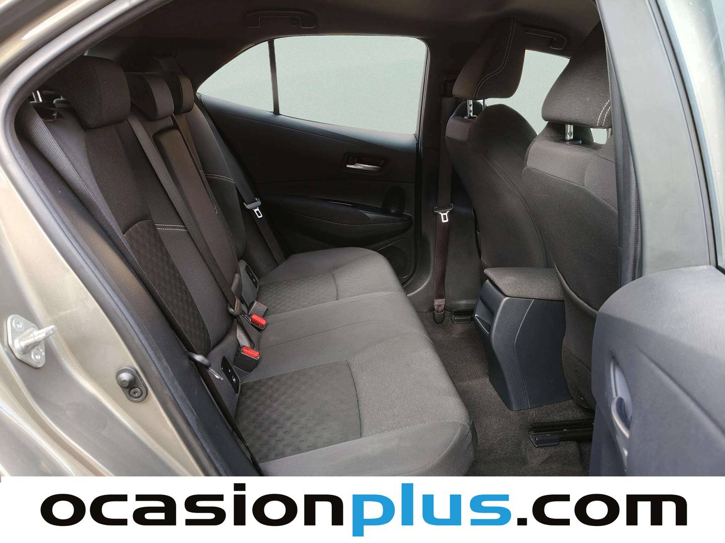 Foto Toyota Corolla Toyota Corolla 140H Active Plus (140 CV)