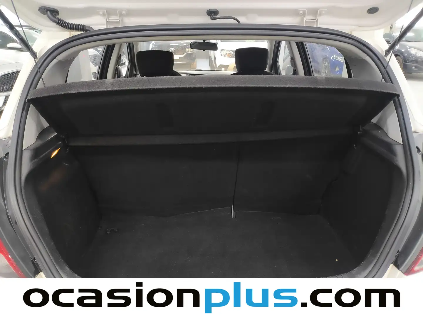 Foto Hyundai i20 Hyundai i20 1.2 City (85 CV)