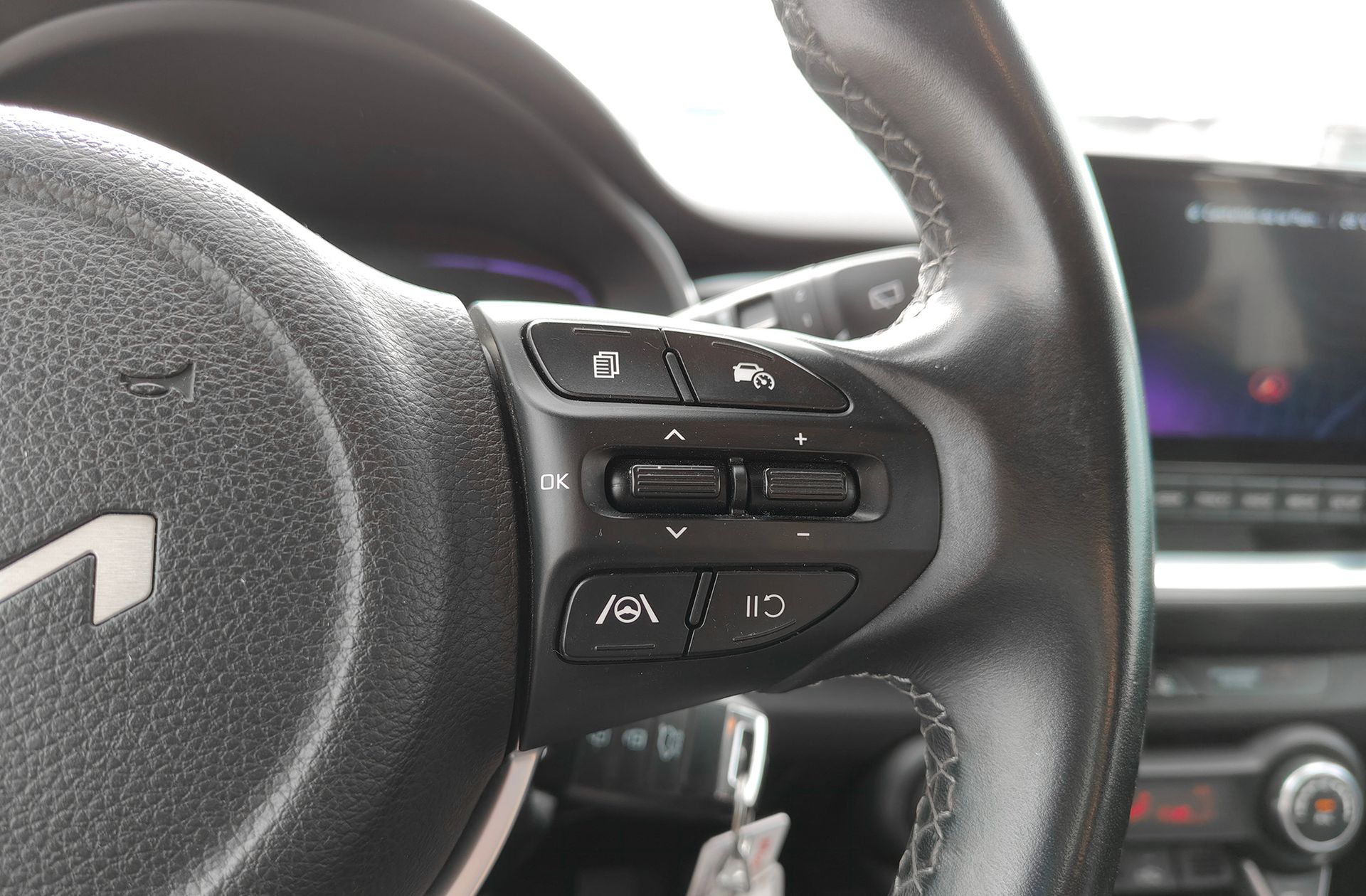 Kia Stonic 1.0 T-GDi Drive DCT - foto 27