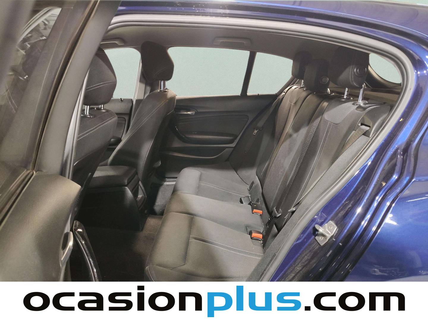 Foto asientos traseros BMW Serie 1 BMW Serie 1 118i (136 CV)
