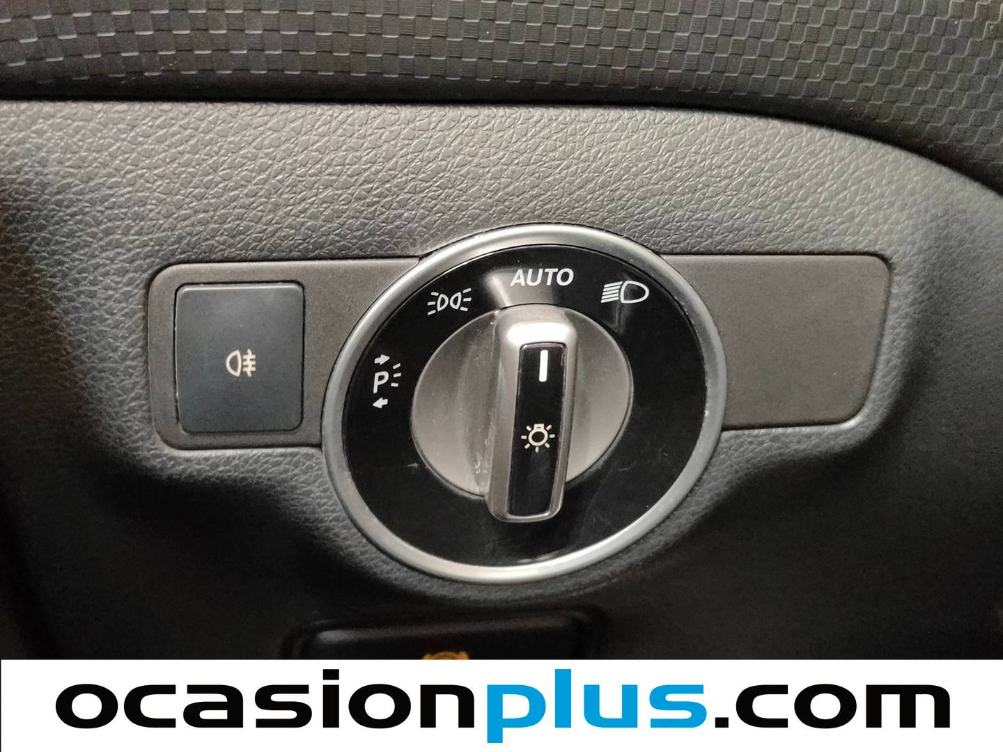 Acabados Mercedes Clase A Mercedes-Benz Clase A 180 CDI Urban (109 CV)