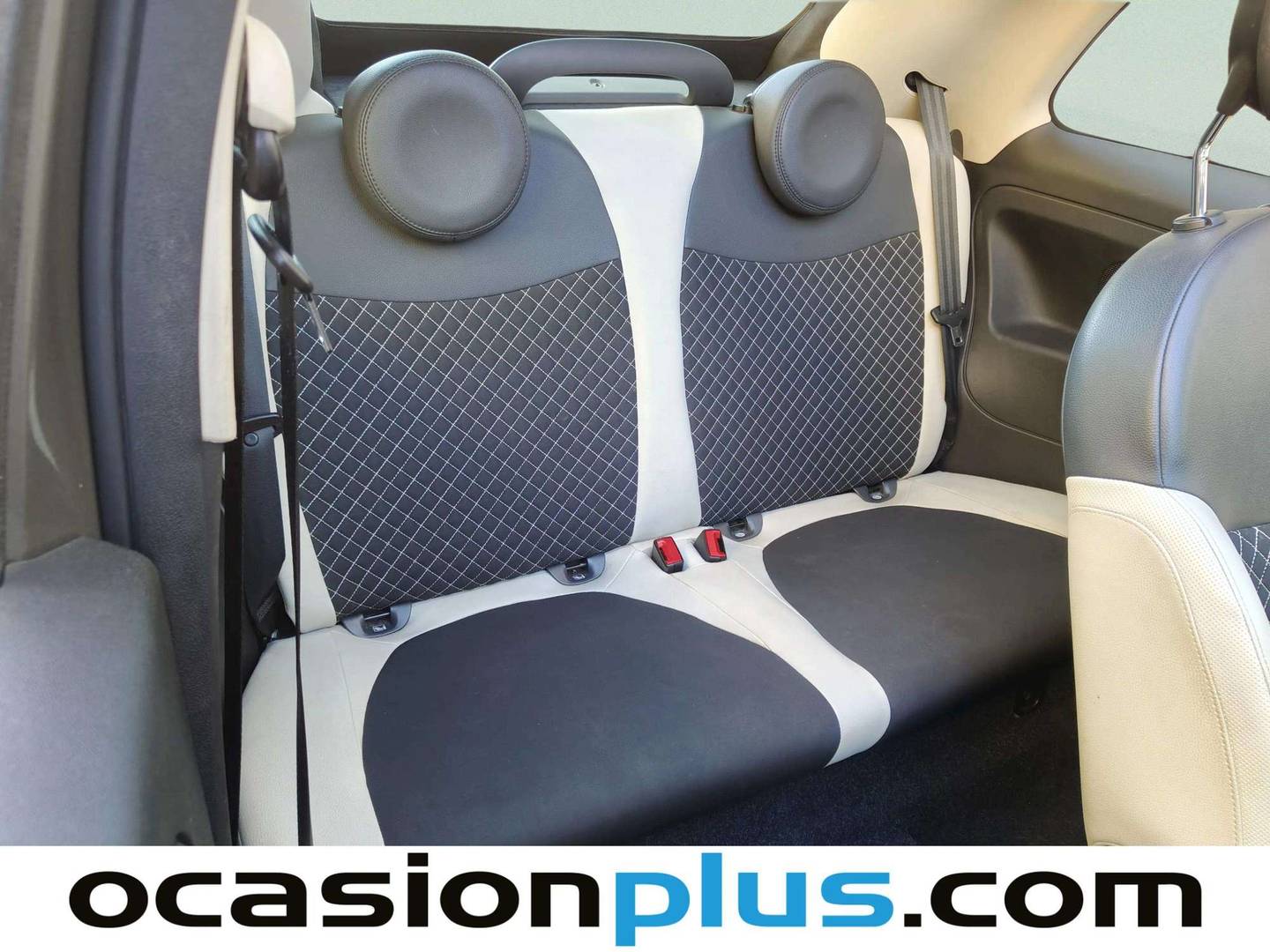 Fiat 500C Fiat 500C 1.0 Hybrid Dolcevita (70 CV) de ocasión