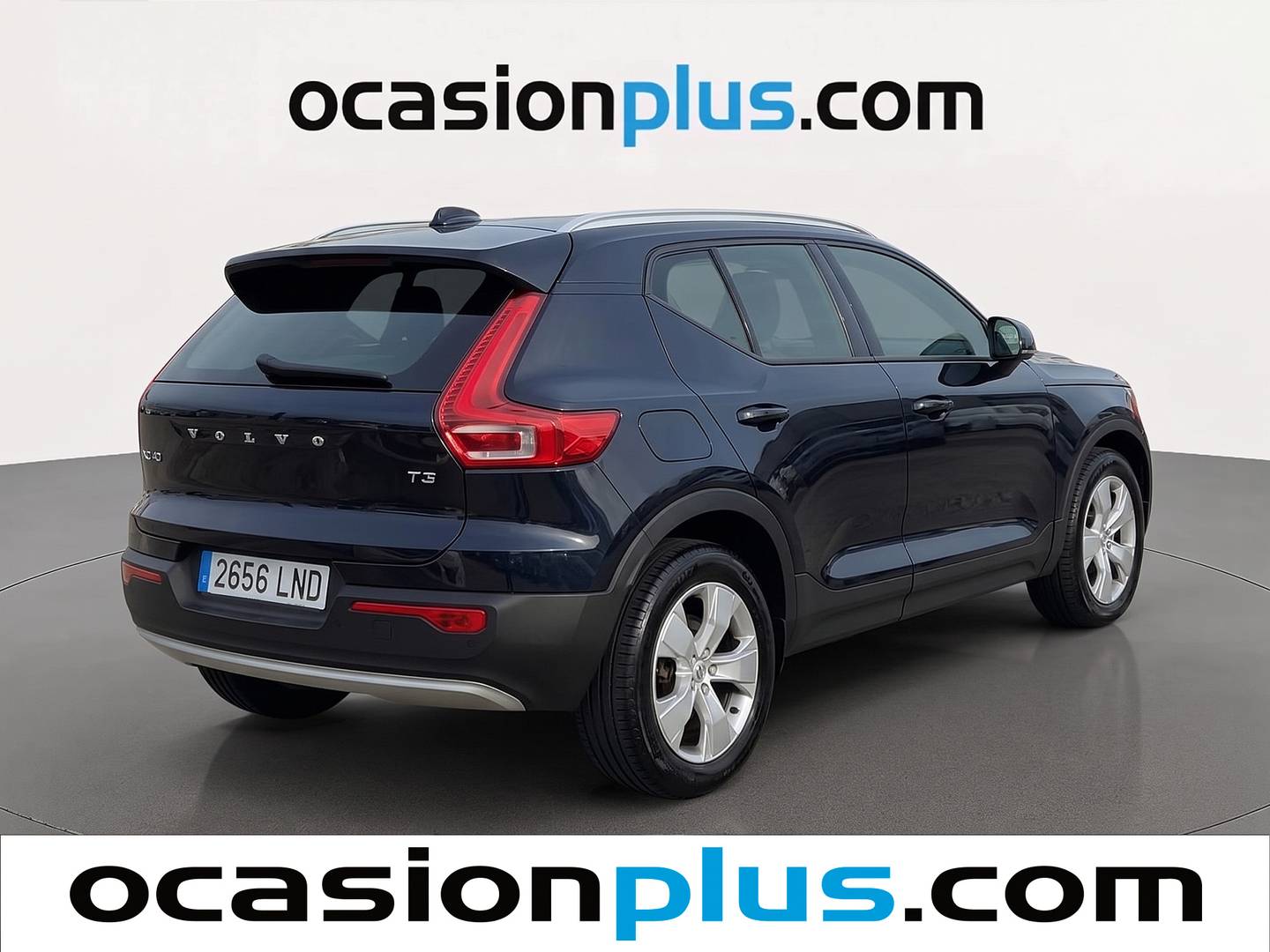 Foto trasera Volvo XC40 Volvo XC40 T3 Momentum Pro Auto (163 CV) derecha